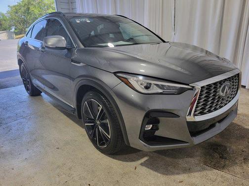 2022 INFINITI QX55 LUXE