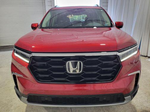 2024 Honda Pilot Touring 8-Passenger