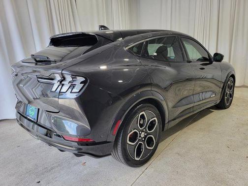 2022 Ford Mustang Mach-E GT
