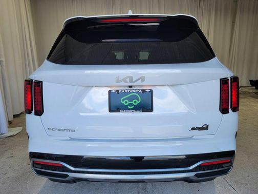 2023 Kia Sorento S