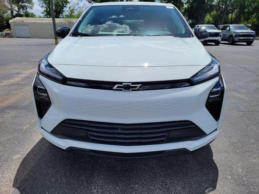 Summit White 2027 Chevrolet Bolt LT