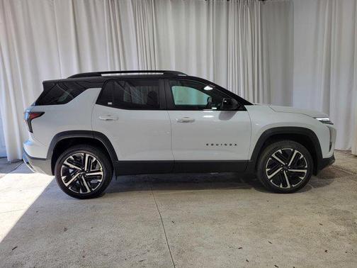 2026 Chevrolet Equinox FWD RS