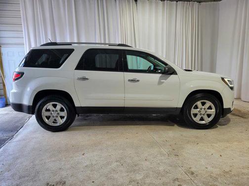 2016 GMC Acadia SLE-2