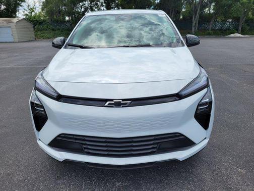 Summit White 2027 Chevrolet Bolt LT FWD