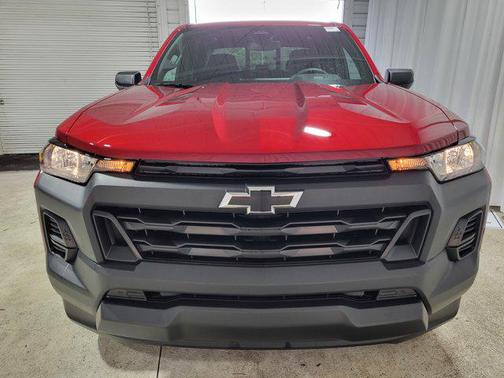 2025 Chevrolet Colorado WT