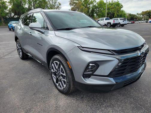 Sterling Gray Metallic 2026 Chevrolet Blazer RS