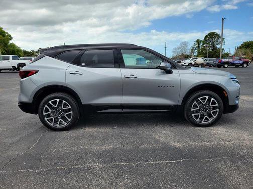 Sterling Gray Metallic 2026 Chevrolet Blazer RS