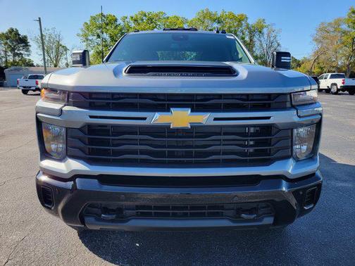 2026 Chevrolet Silverado 2500 Custom