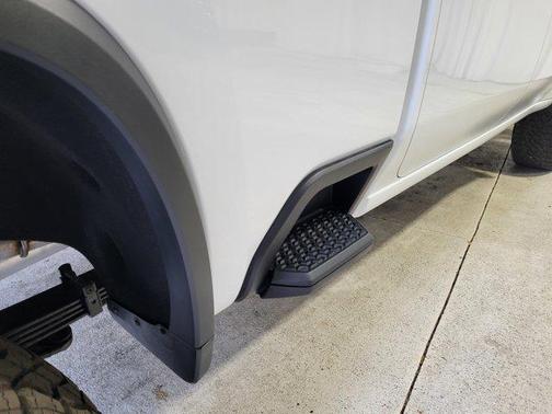 2026 Chevrolet Silverado 2500 Crew Cab, Standard Bed, XR2, 4WD