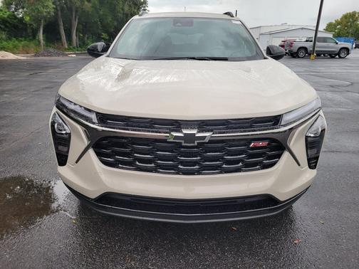 White Sands 2026 Chevrolet Trax FWD 2RS