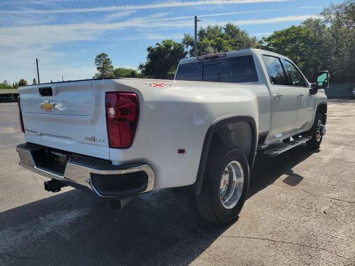 Summit White 2026 Chevrolet Silverado 3500 LTZ