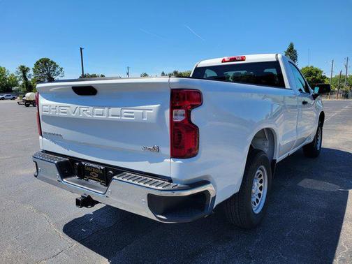Summit White 2026 Chevrolet Silverado 1500 WT