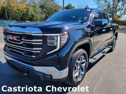 2023 GMC Sierra 1500 SLT