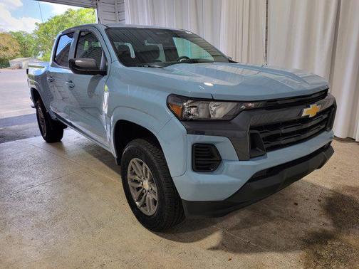 2025 Chevrolet Colorado LT