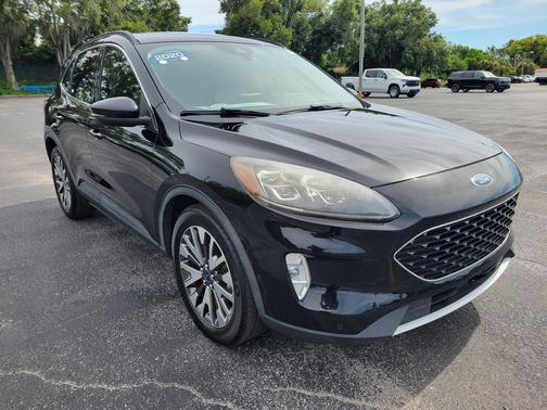 Agate Black Metallic 2020 Ford Escape Titanium