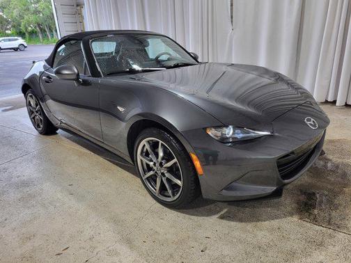 2022 Mazda MX-5 Miata Grand Touring