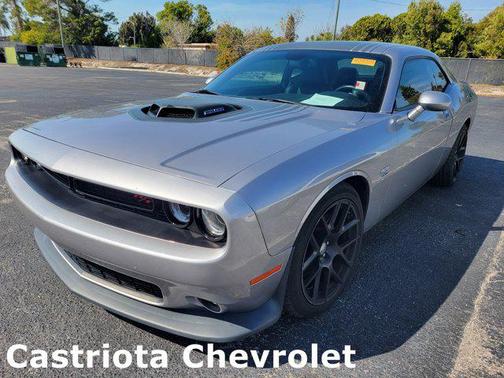 2015 Dodge Challenger R/T Plus