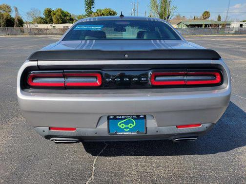 2015 Dodge Challenger R/T Plus
