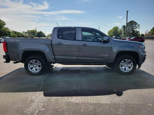 Satin Steel Metallic 2022 Chevrolet Colorado LT