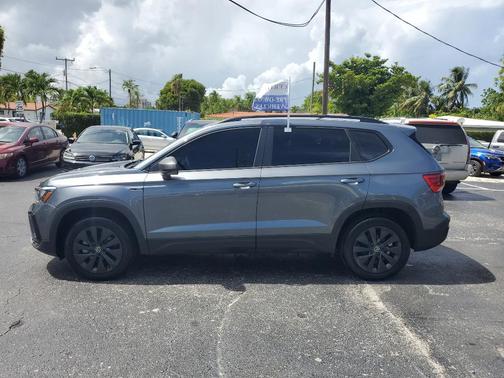 2022 Volkswagen Taos 1.5T S