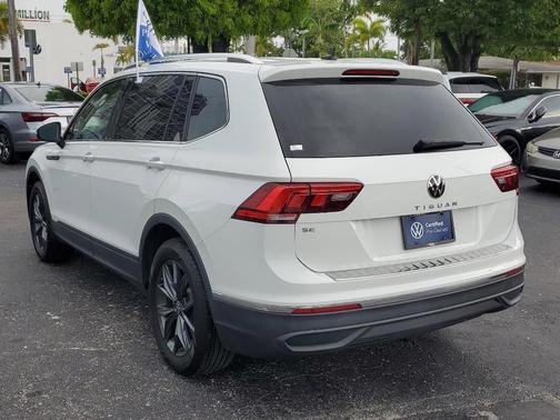 2022 Volkswagen Tiguan 2.0T SE