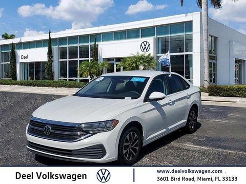 Pure White 2023 Volkswagen Jetta 1.5T S