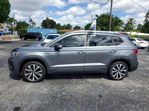 2022 Volkswagen Taos 1.5T SE