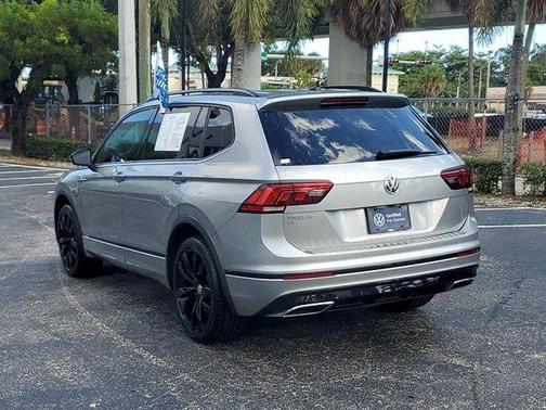 2020 Volkswagen Tiguan 2.0T SE R-Line Black