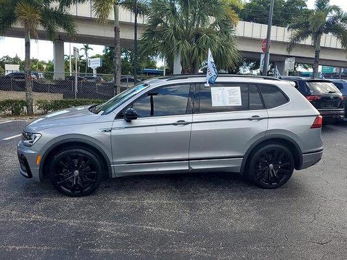 2020 Volkswagen Tiguan 2.0T SE R-Line Black