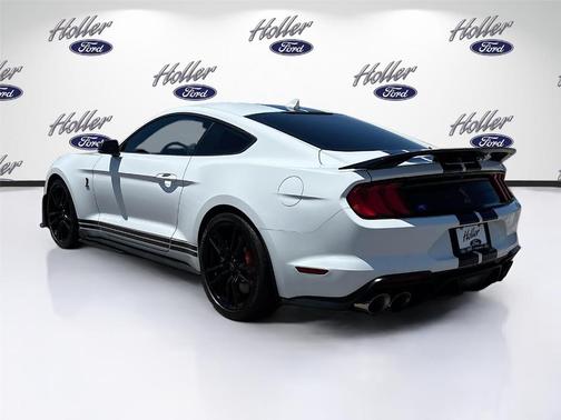 Oxford White 2021 Ford Shelby GT500 Base