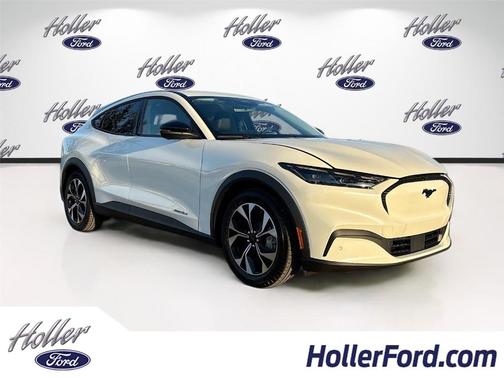 2025 Ford Mustang Mach-E Select