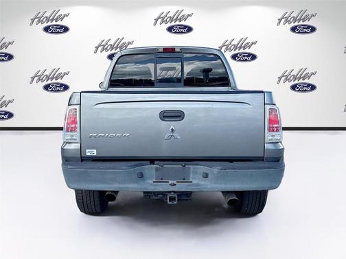 2009 Mitsubishi Raider LS Crew Cab
