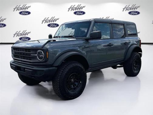 Carbonized Gray Metallic 2026 Ford Bronco Big Bend