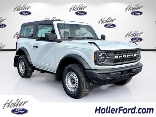 Oxford White 2026 Ford Bronco Base SUV