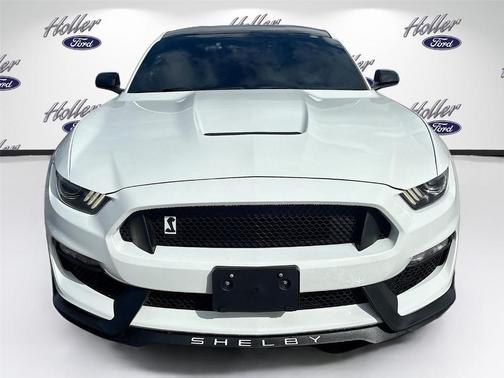 2016 Ford Shelby GT350 Base