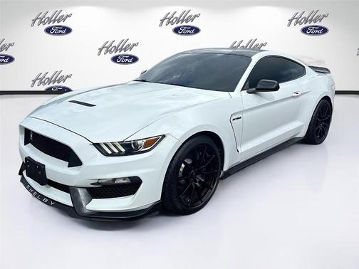 2016 Ford Shelby GT350 Base