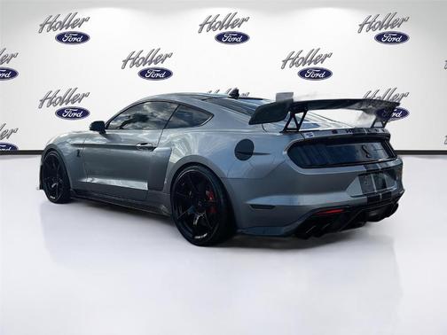 2021 Ford Shelby GT500 Base