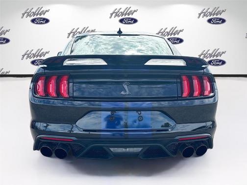 2021 Ford Shelby GT500 Base