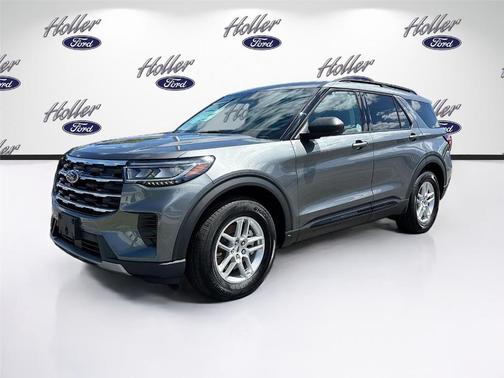 Carbonized Gray Metallic 2026 Ford Explorer Active