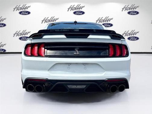 2021 Ford Shelby GT500 Base