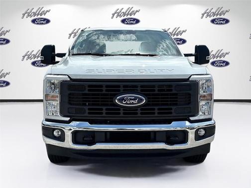 Oxford White 2026 Ford F-350 XL