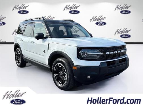 Oxford White 2025 Ford Bronco Sport Outer Banks
