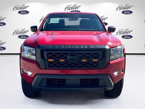 2022 Nissan Frontier S