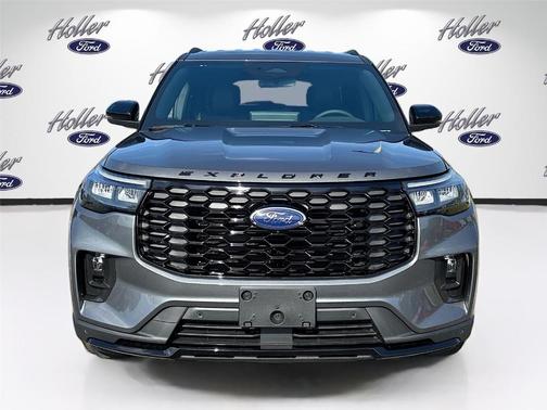 Carbonized Gray Metallic 2026 Ford Explorer ST-Line