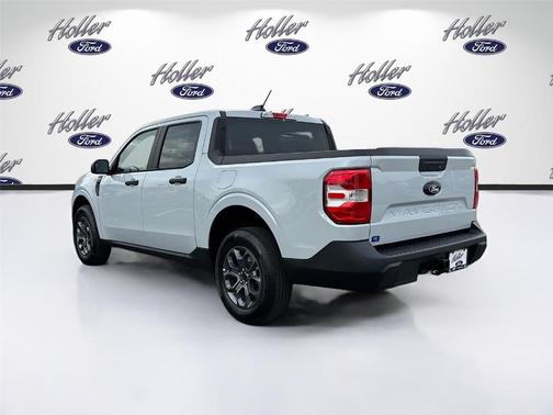 Space White Metallic 2026 Ford Maverick XLT