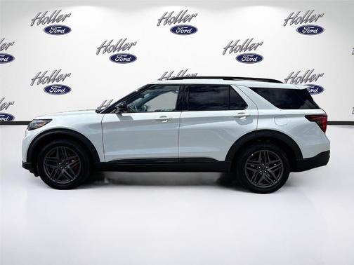 Star White 2026 Ford Explorer ST