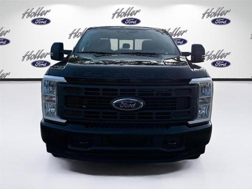 Agate Black Metallic 2026 Ford F-350 XL