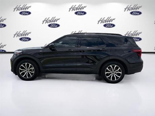 Agate Black Metallic 2022 Ford Explorer ST-Line