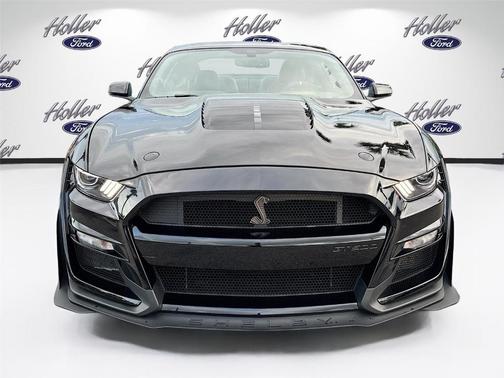 2020 Ford Shelby GT500 Base