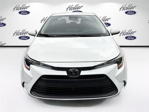 Ice 2025 Toyota Corolla LE